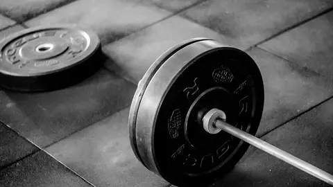 gym gimnasio fitness pesas deporte sport halterofilia