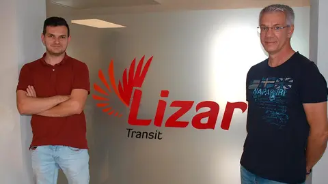 Eduardo Lizar Rota y Alejandro Teodorescu