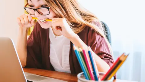 teletrabajo trabajo estr&eacute;s ansiedad fallo error culgue colgar