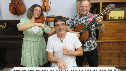 Susana Mena, Juan Andr&eacute;s y Fernando Rivas
