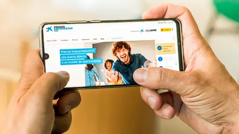 CaixaBank y Enisa lanzan una nueva edici&oacute;n de los Premios EmprendedorXXI 1