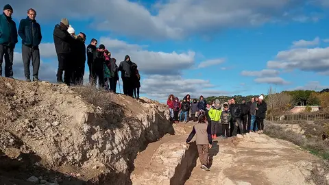 Restos castillo medieval Valtierra Visita guiada Excavaci&oacute;n 2019