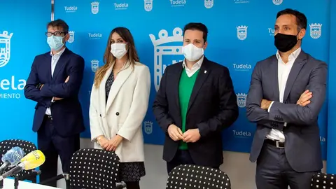 Alejandro Toquero Gil, Alcalde de Tudela; Borja Macaya, Director de la Residencia Solera Torre Monreal; Bego&ntilde;a Moreno, Directora de la Residencia Nuestra Se&ntilde;ora De Gracia Tudela y &Oacute;scar P&eacute;rez, Director de la Residencia Real Casa Misericordia