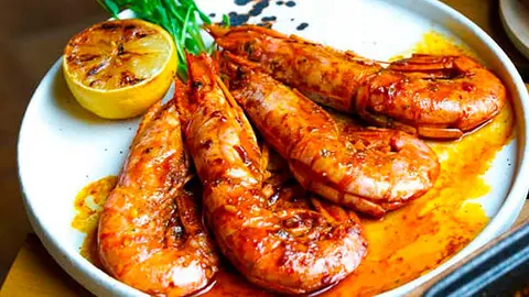 Gambones en salsa