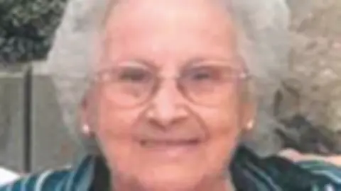 Trinidad Bea Navascu&eacute;s