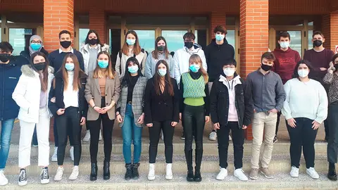 Alumnos y alumnas que han participado en los proyectos de investigaci&oacute;n