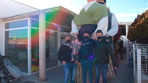 Fiestas de San Ant&oacute;n 2021 en Bu&ntilde;uel - Gigantes 1