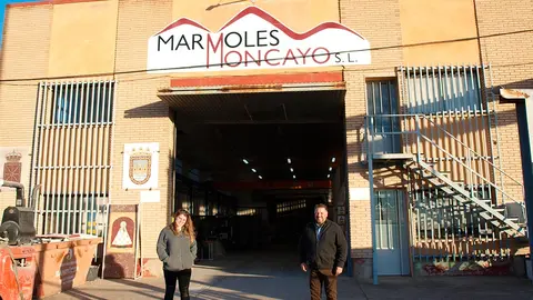 M&aacute;rmoles Moncayo fachada
