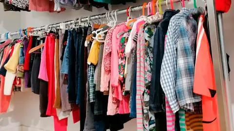 Se podr&aacute; encontrar todo tipo de ropa, textil hogar y calzado