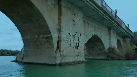 Deterioro en el Puente medieval sobre el R&iacute;o Ebro