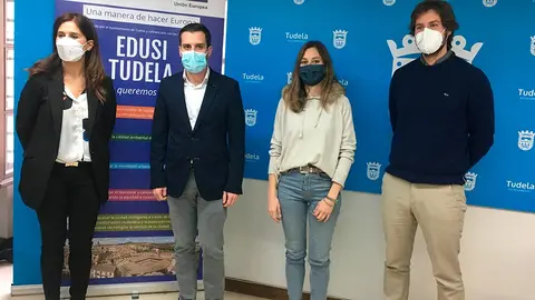 El responsable del &Aacute;rea de Desarrollo Urbano Sostenible, Zeus P&eacute;rez, estuvo acompa&ntilde;ado de los arquitectos Marta Garc&iacute;a y Andr&eacute;s Taberna y de Amaya Pardo (Nasuvinsa)
