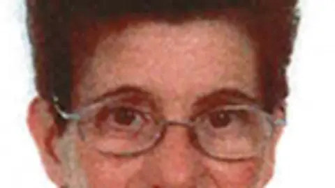 Petra Ib&aacute;&ntilde;ez Sarralde