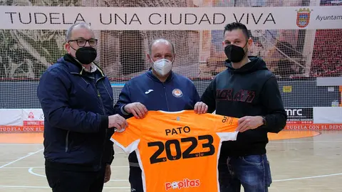 Pato renueva con el Ribera Navarra FS