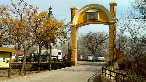 Puerta de la Mejana