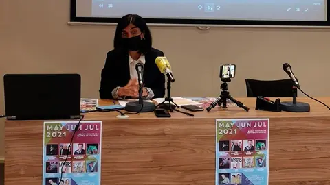 La Presidenta de la E.P.E.L. Tudela-Cultura y Concejal de Cultura, Merche A&ntilde;&oacute;n, present&oacute; en rueda de prensa la segunda temporada del Teatro Gaztambide de Tudela para 2021