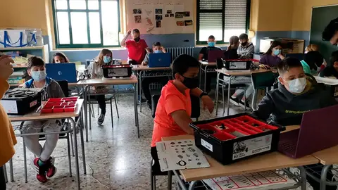 El &uacute;ltimo taller del proyecto &lsquo;Emprende en las Cinco Villas en la comunidad educativa&rsquo; lleg&oacute; la pasada semana al CRA Los Ba&ntilde;ales de S&aacute;daba