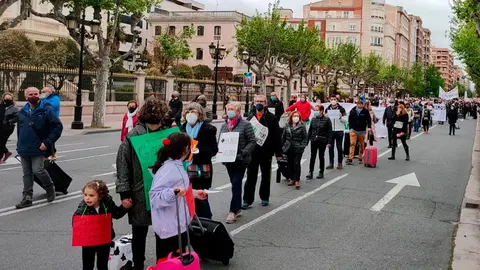 Manifestaci&oacute;n de la Plataforma por el Desarrollo Sostenible del Alto Cidacos y la Plataforma por el Progreso Sostenible de las Tierras Orientales de La Rioja en Logro&ntilde;o 2