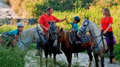 Jos&eacute; &Aacute;ngel Jim&eacute;nez Aristu y su esposa Mabel Ruiz Pueyo son los responsables de Campo Alegre