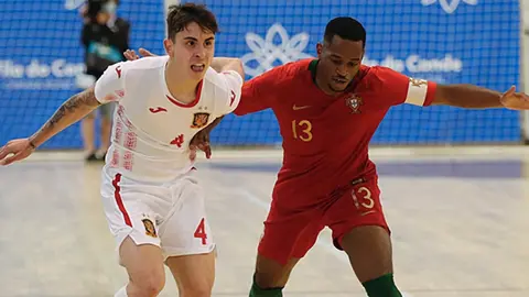 El tudelano Uge, de 19 a&ntilde;os, se muestra &ldquo;ilusionado por cumplir un sue&ntilde;o&rdquo; que significa &ldquo;una recompensa al trabajo&rdquo; y es ambicioso de cara al campeonato