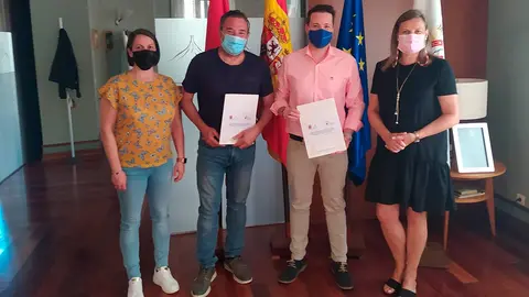 Representantes Bardenas y presidente EDER