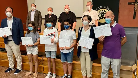 Todos los premiados del V Certamen de poes&iacute;a Santa Ana