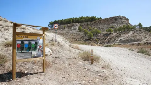 Los trazados del circuito parten de la explanada de la Cooperativa, junto al punto limpio y transcurren por el t&eacute;rmino del com&uacute;n