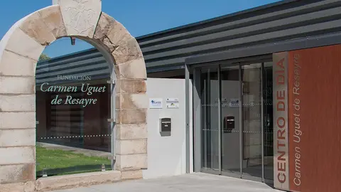 Centro de d&iacute;a Carmen Uguet de Resayre El P&oacute;rtico