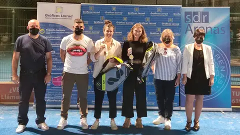 Final femenina del trofeo de p&aacute;del Gr&aacute;ficas Larrad