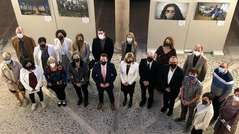 fotoegresadosyautoridades