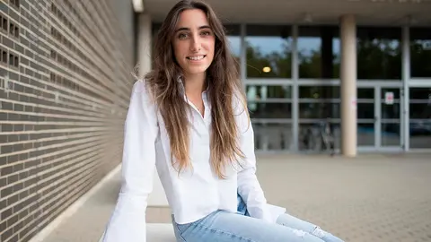 Leyre &Aacute;lvarez, en el campus de Tudela