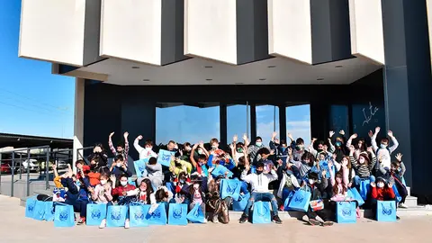 Visita de los alumnos de Griseras a Jata