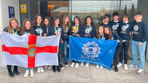 El equipo de rob&oacute;tica GRAT del Colegio de la Anunciata de Tudela