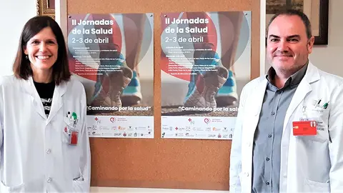 Ana Campillo, gerente del &Aacute;rea de Salud de Tudela, y Santiago Urmeneta, coordinador de Trabajo Social