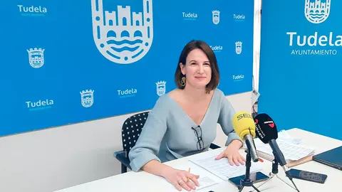 Royo ha anunciado que la situaci&oacute;n saneada y solvente del Ayuntamiento &ldquo;permitir&aacute; al equipo de gobierno mantener su compromiso de no subir impuestos&rdquo;
