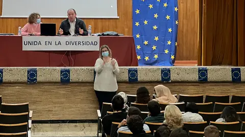 El europarlamentario, Pernando Barrena, compareciendo en las Jornadas Europeas de la ETI