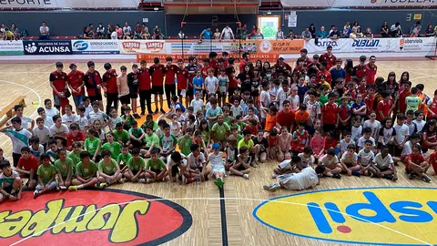 Mini Torneo de Balonmano organizado el 15 de mayo por el Club Bardenas Balonmano
