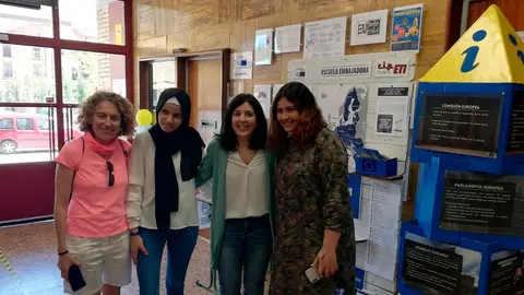 La europarlamentaria navarra Idoia Villanueva ofreci&oacute; el pasado viernes 13 de mayo una charla en el Centro Integrado Polit&eacute;cnico ETI de Tudela dentro del Programa Escuela Embajadora del Parlamento Europeo