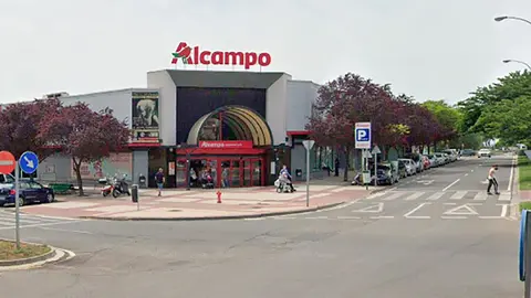 Foto del supermercado Alcampo en el que hubo varios intentos de hurtos.