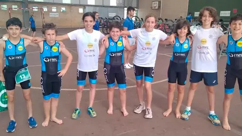 Triatl&oacute;n Arenas junio 4 y 5 1