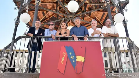 Eduardo L&oacute;pez D&oacute;riga (presidente de SCN); C&eacute;sar Lizar, Patricia Alegr&iacute;a; Jos&eacute; Luis P&eacute;rez Lizar (coordinador SCN en Tudela); Ignacio Escribano; y Jos&eacute; Manuel Garc&iacute;a