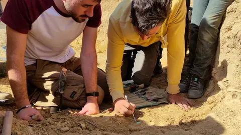 Trabajos zona incineracion hallazgo Cabeza Ladrero