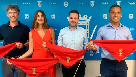 Lanzadores cohete fiestas Tudela Santa Ana 2022