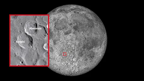Abenezra es un cr&aacute;ter de impacto ubicado en las escarpadas tierras altas de la secci&oacute;n sur central de la Luna. Est&aacute; adosado al borde sureste del cr&aacute;ter Azophi