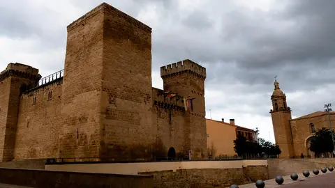 El castillo de Agoncillo alberga las dependencias municipales