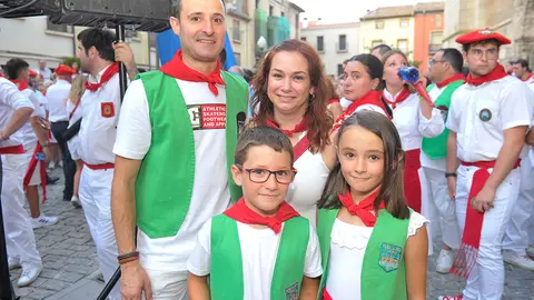 Imposici&oacute;n pa&ntilde;uelo rojo a Santa Ana, Fiestas Tudela 2022 - 1