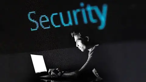 Los Hackers, grandes desconocidos y muy demandados en la seguridad empresarial