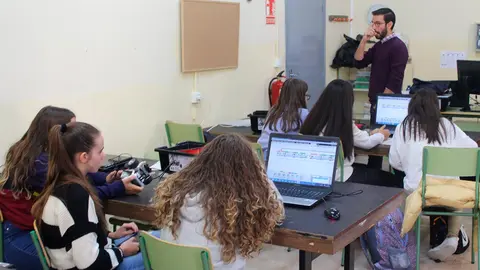 Cinco Villas talleres rob&oacute;tica 2
