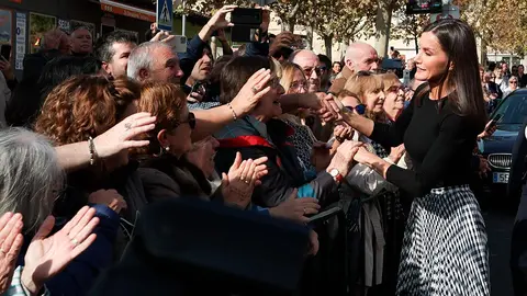 Tudela Visita Reina Letizia Opera Prima 2022 Saludo al p&uacute;blico 1 11
