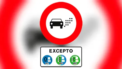 Esta fue la primera se&ntilde;al creada por la DGT para regular la entrada a las nuevas zonas de bajas emisiones en Espa&ntilde;a. Ahora se han retirado las excepciones de las etiquetas