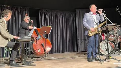 Diversion Jazz Band